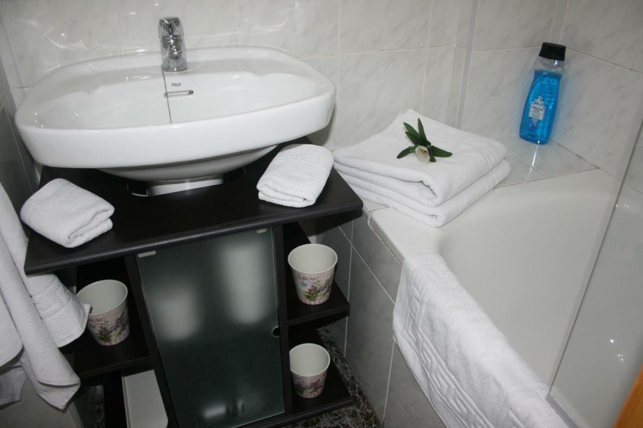Esera Dos Catedrales Apartamento Villanova Exterior foto