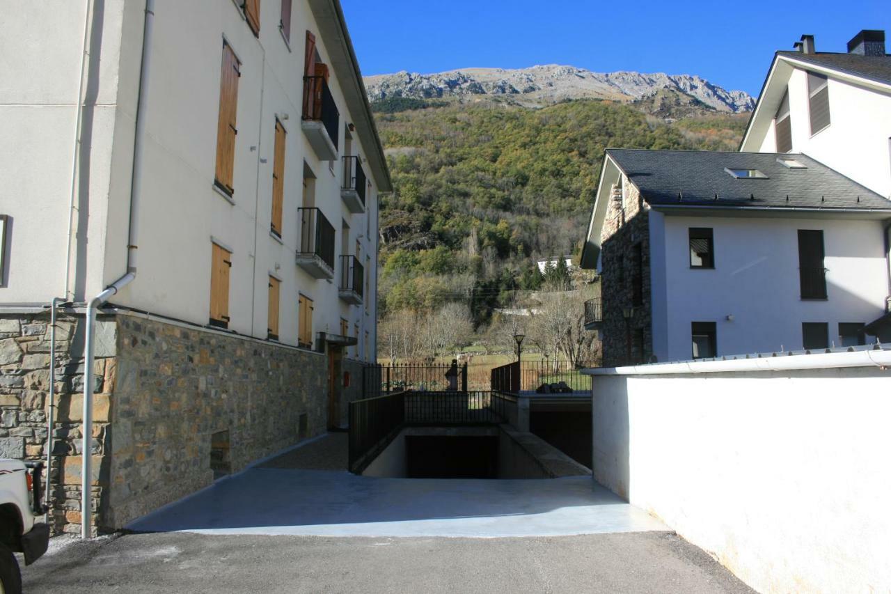 Esera Dos Catedrales Apartamento Villanova Exterior foto