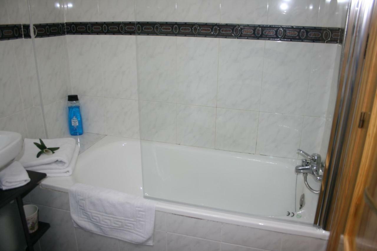 Esera Dos Catedrales Apartamento Villanova Exterior foto